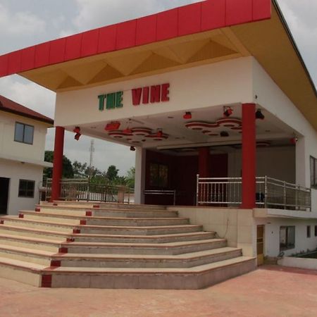 True Vine Hotel クマシ エクステリア 写真